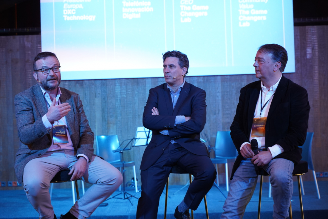 Juan Parra reconocido como un referente en liderazgo y transformación digital